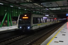 El Metro de Medellín extenderá su operación comercial durante la Feria de las Flores 2026