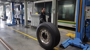 Con reencauche de llantas del Tranvía se aporta a la sostenibilidad