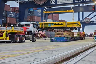 Llegó el vehículo auxiliar más grande y tecnológico para el cuidado de la infraestructura férrea del Metro de Medellín