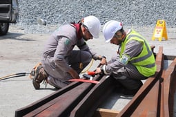Con rayos X el Metro de Medellín inspecciona elementos de la vía férrea