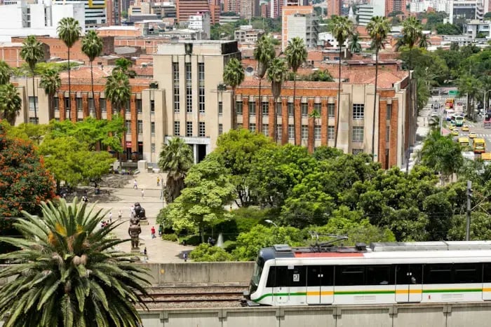 Metro - Museo 