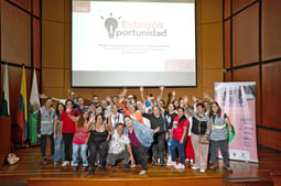 Inician conversatorios y capacitaciones para comerciantes y vendedores del corredor de la 80