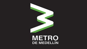202 - Julio 13 de 2016: El color y la alegría atraen el turismo al tranvía