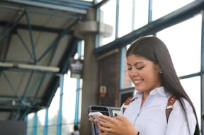 Ahora es posible recargar la tarjeta Cívica por WhatsApp