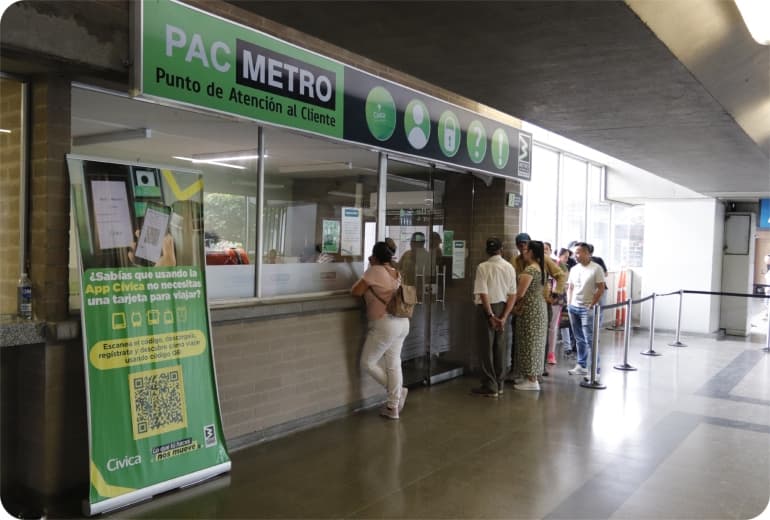 Punto-de-atencion-al-cliente-niquia-770-520