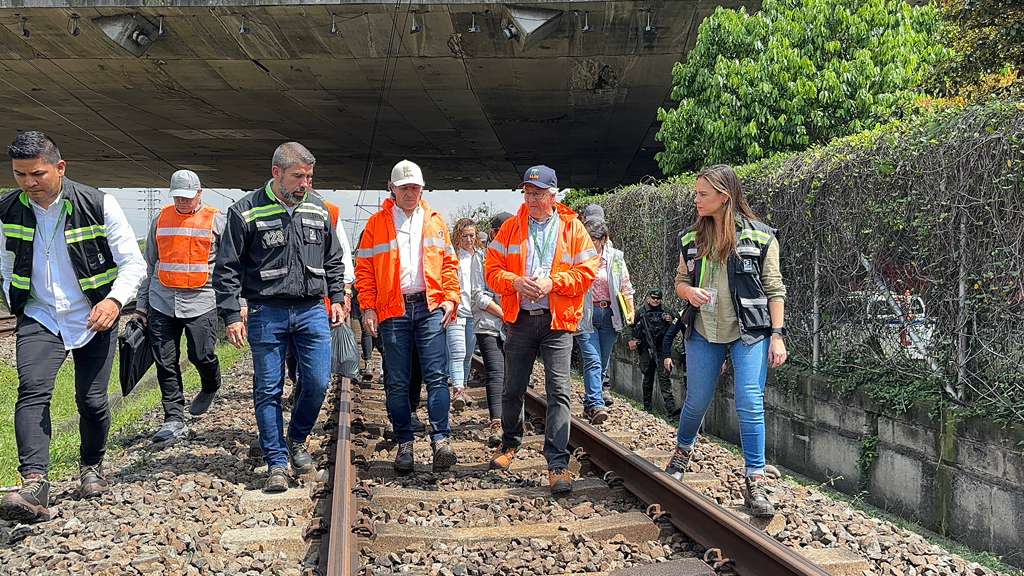 WhatsApp Image 2025-10-23 at 2.52.27 PM