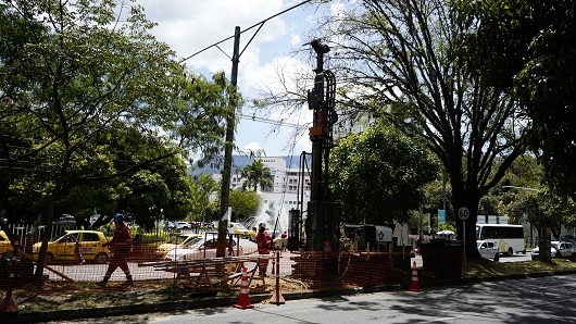 Metro de la 80, Metro de Medellín, Calle, arreglos, construcción