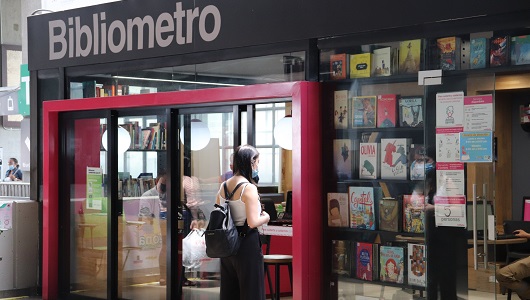 Metro, día del libro, Manuel Mejía Vallejo, bajo las dos palmas